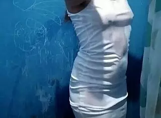 Latina milf having homemade sex in the shower with facial