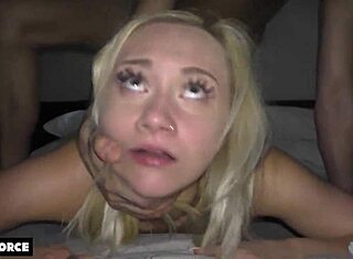 вау, његова слатка мисионарска брзинка је нестварна! 😍