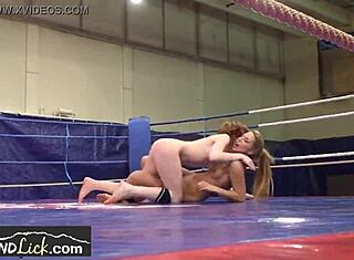 Babe Lesbian Bergulat Terjun Fun Oral Juicy