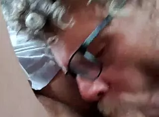 Two guys in a car giving each other head. Amateur gay fun on the go.