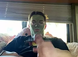 FIT GUY JOSHUAAA LEWIS STROKES HIS COCK DURING SKIN CARE ROUTINE!