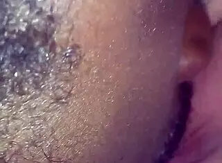 eating that pussy like it's the last meal 😋