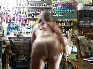 Pinklippedprincess Plays with Dildo Intensely