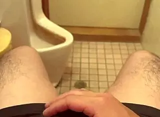 Watch This Japanese Girl Masturbate!