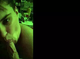 Young Amateur Luna Gives Bold Blowjob