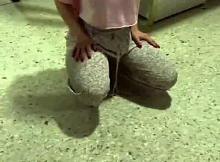 Young 18 year old in first homemade video