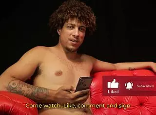 Homem gostoso mamando dotado delicia