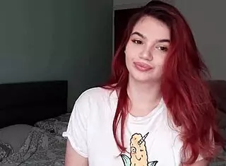 Peido 1: Curious anal play in steamy lesbian action