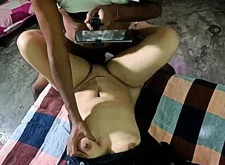 Desi mama podvádza s učiteľom v drsnom psom štýle