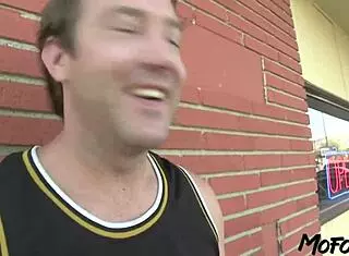 Mofozo com - picking up blonde milf at parking lot