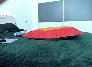 Oh, This Hot Teen BBW Is Trying Anal For The First Time On Webcam!