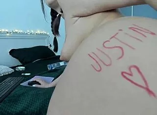 Oh, This Hot Teen BBW Is Trying Anal For The First Time On Webcam!