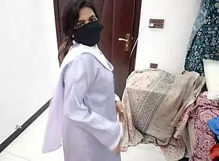 Pakistani Coed Sobia Nasir's Sexy Nude Dance in College