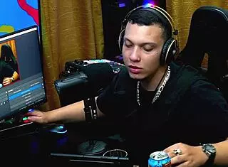 Martina Oliveira Shows Natural Tits In Public Podcast