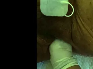Intriguing fisting with electrodes session