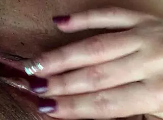 fucking my wife while fingering her pussy 😍