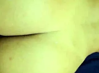 I see my friend undressed and we connect