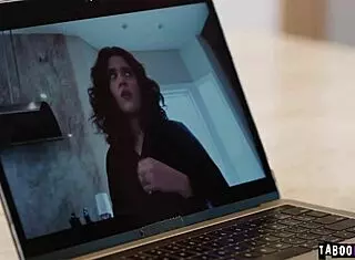 Victoria Voxxx Fixes Her Computer by Giving In to Jay Smooth's Demands