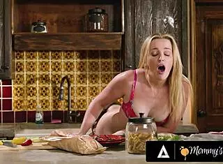 thirsty milf charlie forde indulges in secret lesbian affair with stepdaughter sophia burns