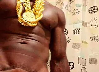 Hallelujah Johnson Worships Big Black Hairy Dick with Passion