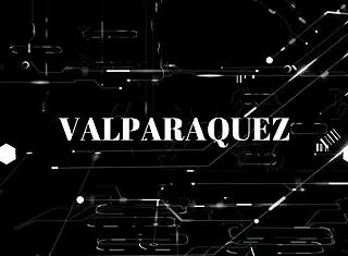 Wow, Inserting Hair Brush Deep into My Ass with Handjob!