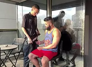 Skinny barber fucks buff client in brazil 😏