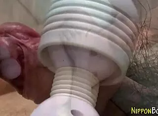 japanese teen cums solo