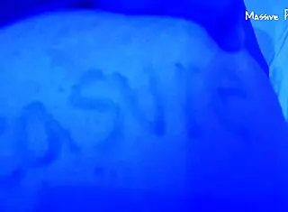 Teen emo girl gets her ass opened in hotel sex tape