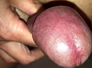 love to husband of dark purple arrow close up 😍