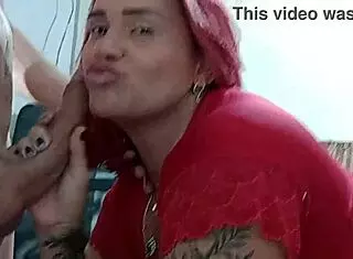 Watch me scream as I take it in the ass!