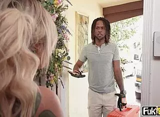 Kali Roses huge tits and ass in scene