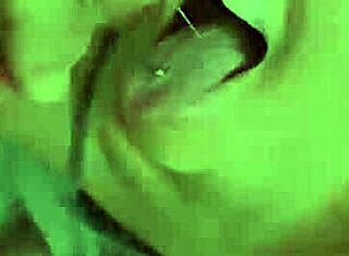 जेमैक रफली पाउंड करता है ऑल-नेचरल गॉडेस बेब जोई व्हाइट को अपने सुपर लॉन्ग स्टिफ डिक से