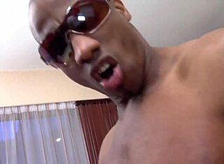 Pria Hitam Kasar Ngewe Wanita Prancis di Pasangan Interracial