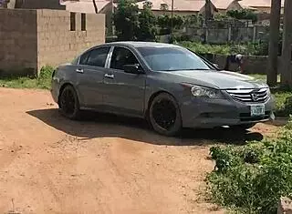 Emris53 fingers pussy on roller coaster