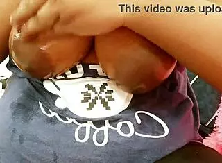 Sexy North Indian Girl Displays Her Boobs