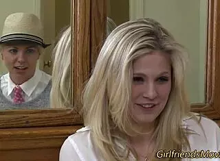 big tit lesbian licks pussy