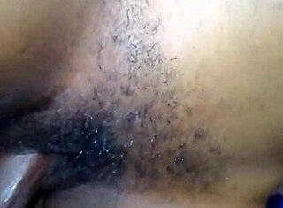 Étudiants nigérians baisent fort en action amateur de sodomie brute