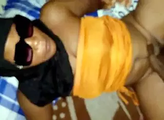 What happens in a night with queen roxy?