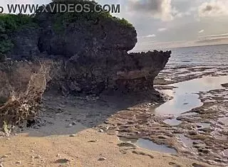 宮古島のハートロックを訪れて景観アドベンチャー