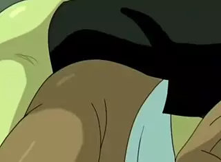 Spike's dream comes true with heteros 😏