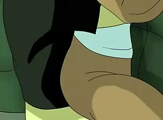 Spike's dream comes true with heteros 😏