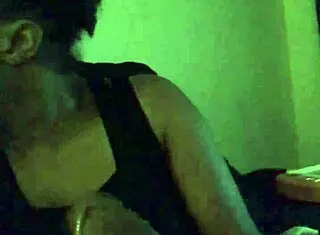 Ebony gives sloppy head