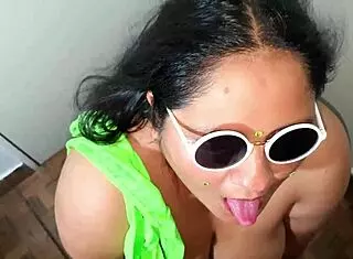 I wear green slingshot to swallow cum