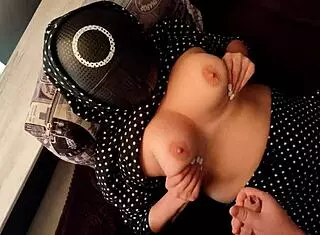 i jerked off a member's dick and he came on my tits