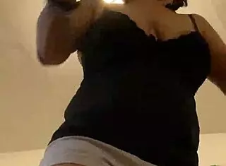 why is anna maria teasing in those tight booty shorts?