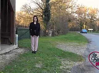 mélia, 25, super eager to play with our naughty guy 😜