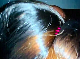 義叔母、激しいフェラとマンコファックを届ける