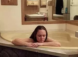 Relaxing bath time turns steamy with pregnant wife Shadebunny in soothing warm water