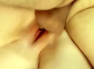 follando coño depilado with monster cock 😈