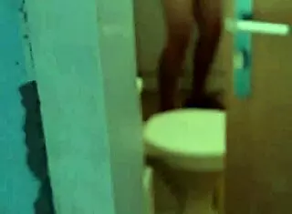 eu vi ele tomando banho